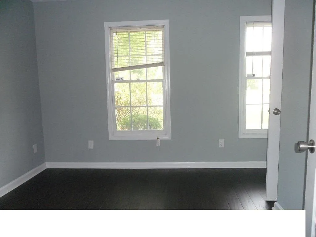 332 Vanstory St — Photo 3
