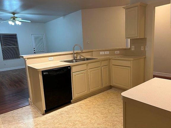 2nd image of 12618 Roxdale Ridge Dr