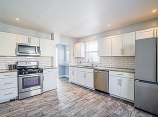 7 Rosebery Rd #1, Hyde Park, MA 02136