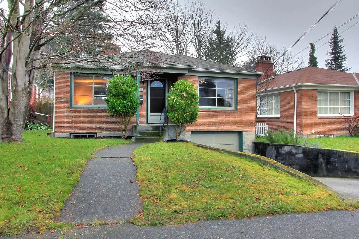 3 bed, 1.5 bath, 1800 sqft, $3,450 — Photo 1