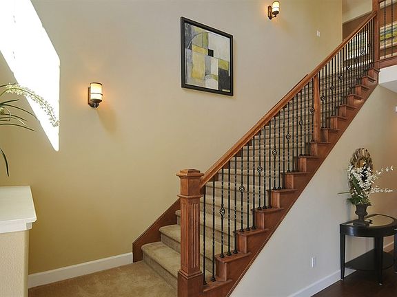 4th image of 1126 Barnes Ln