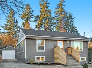 3021 49th Ave SW, Seattle, WA 98116