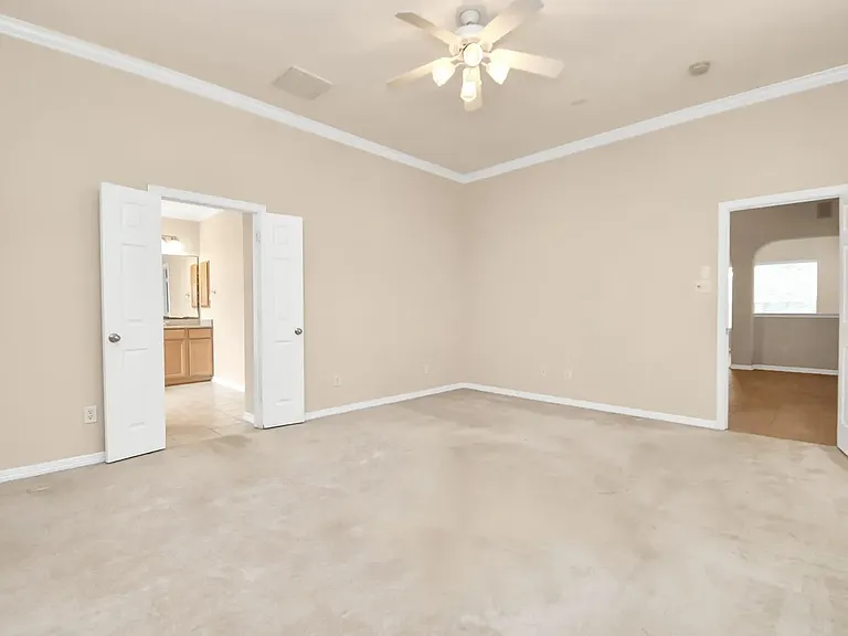 2504 Harbor Chase Dr — Photo 17