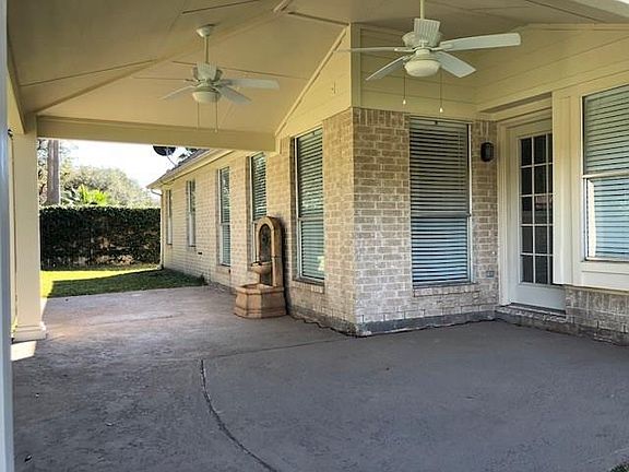 5th image of 302 Summer Haven Cir
