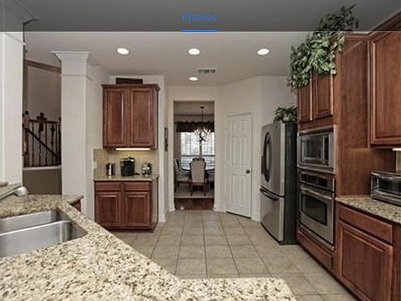 5th image of 2660 Salorn Way