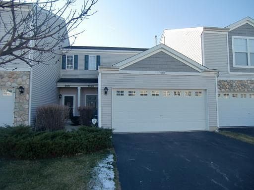 1st image of 3999 Blackstone Dr