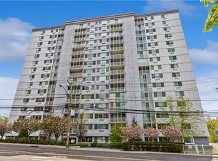1 Strawberry Hill Ave #2A, Stamford, CT 06905