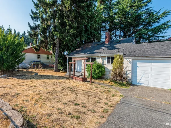 820 N 145th Street, Shoreline, WA 98133
