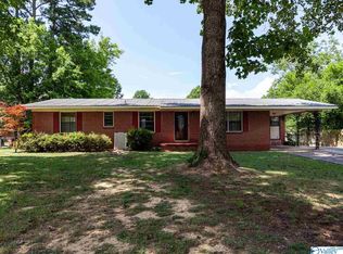 604 Carridale St SW, Decatur, AL 35601