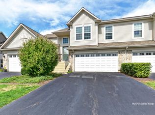 15118 W Pinewood Rd, Lockport, IL 60441