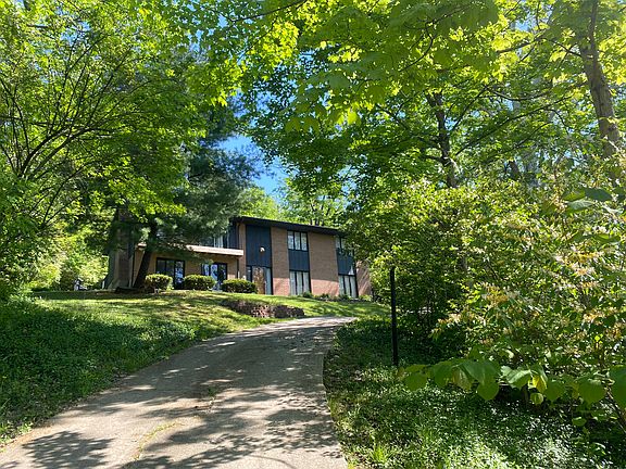 2nd image of 3676 Dogwood Ln