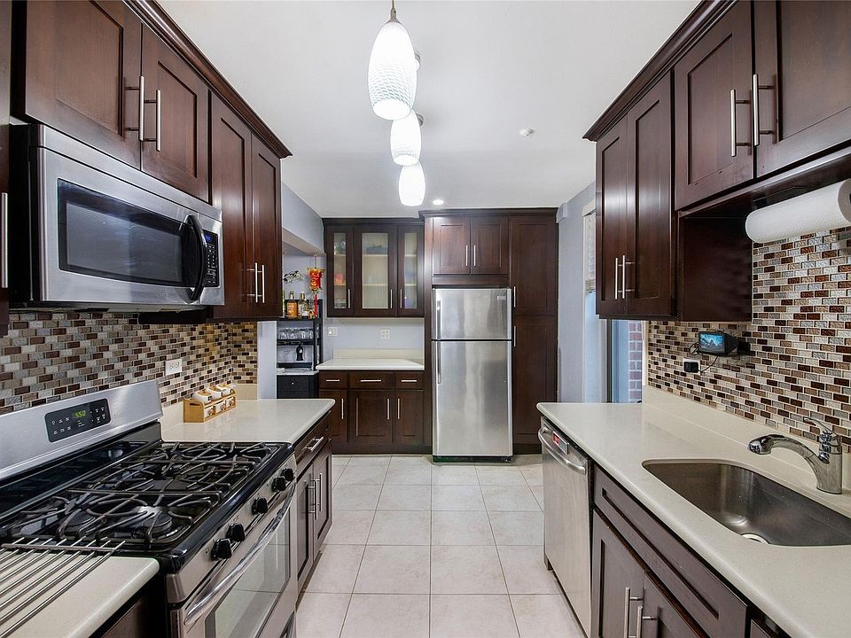 1st image of 830 Howard Avenue #7B