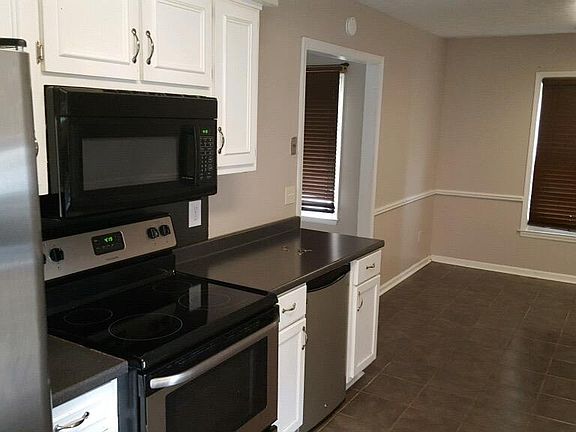 5th image of 5513 Rockhurst Dr