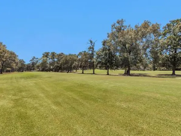 16017 Golf Club Dr, Crosby, TX 77532