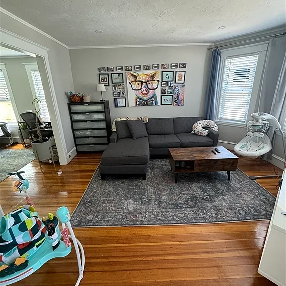 4114 Washington St #3 — Photo 3