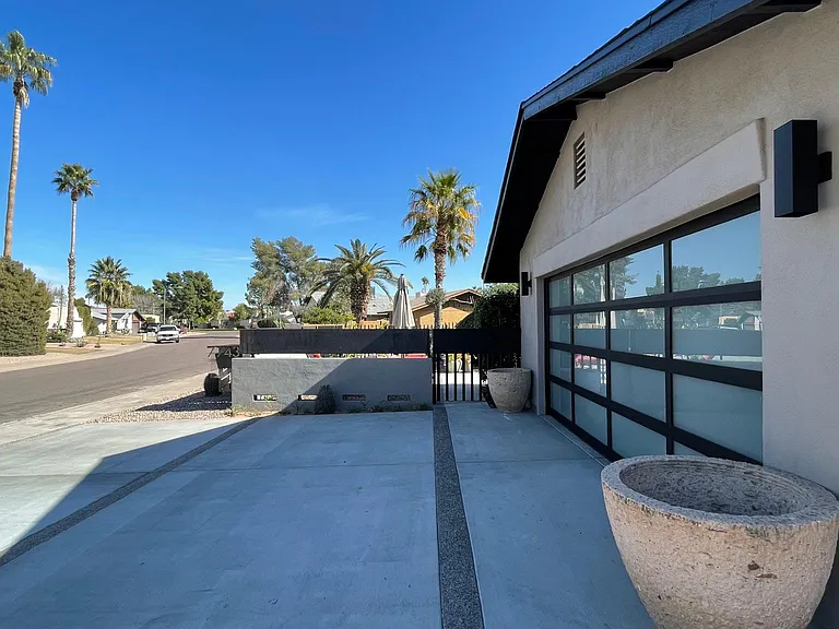 7743 E Rovey Ave — Photo 4