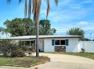 9303 Kingston Rd, Bradenton, FL 34210