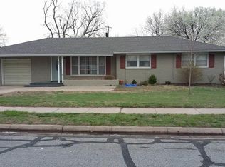 84 Eastwood Dr, Hutchinson, KS 67502