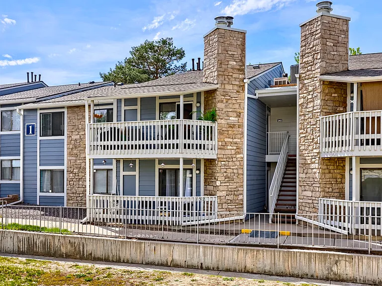 8335 Fairmount Dr #1-202 — Photo 2