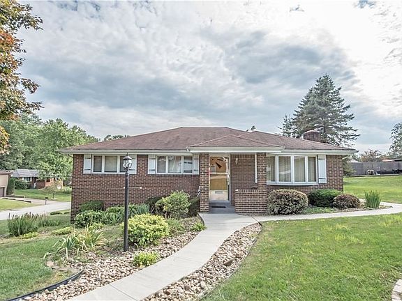 2nd image of 1593 Hedy Lynn Dr