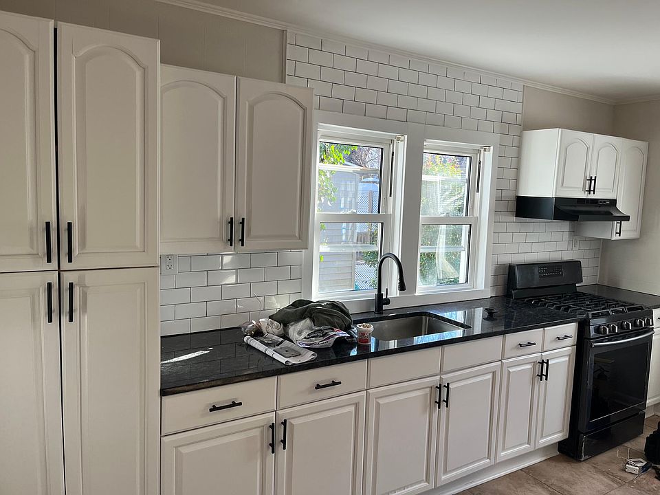 1st image of 18 Creston Ave