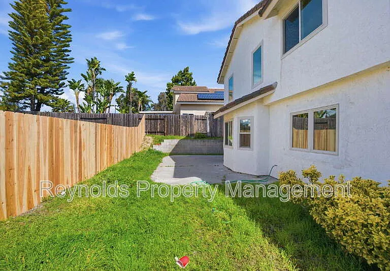 9462 Pipilo St — Photo 31