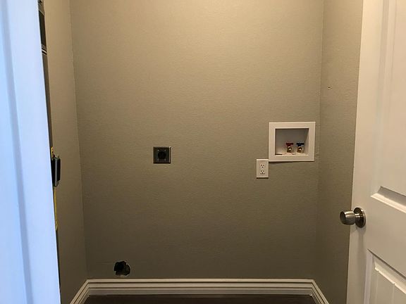 2nd image of 5633 E Lake Mead Blvd