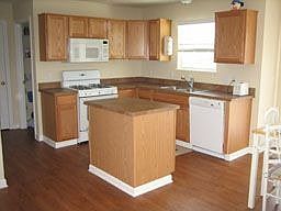 3rd image of 601 Lanning St