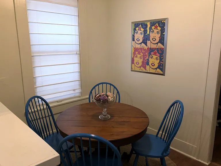 703E31 — Photo 10
