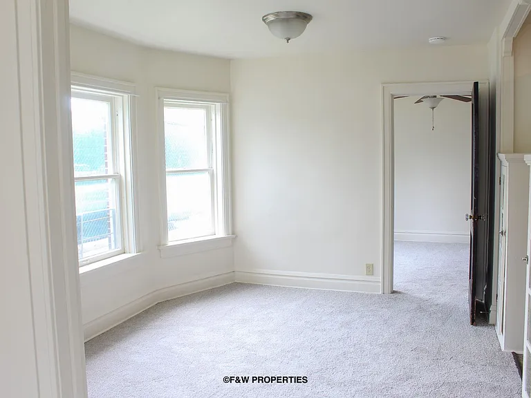 1560 E. Broad St. — Photo 88