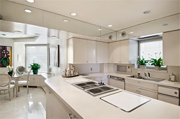 Sold by Corcoran | media 24