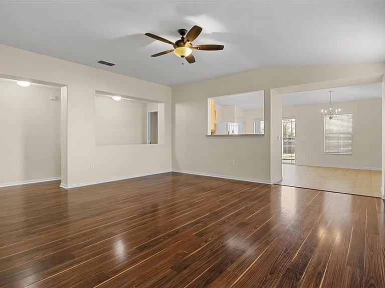 3132 Kearns Rd — Photo 5