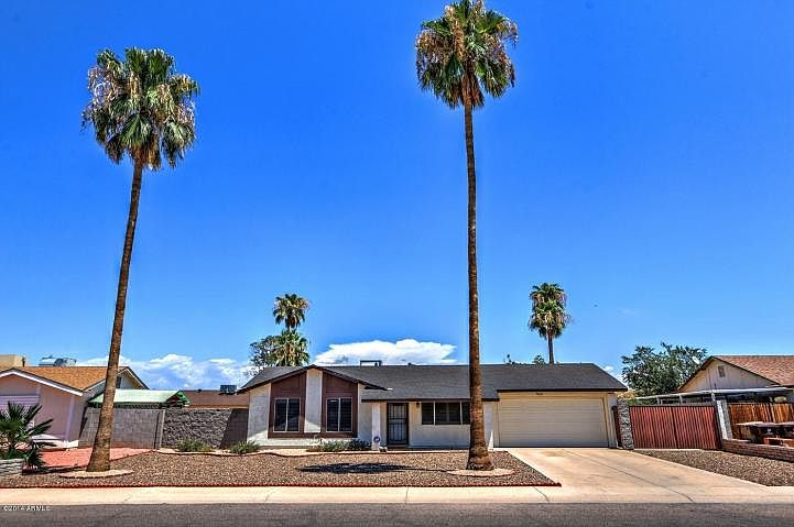 1st image of 7414 W Carol Ave