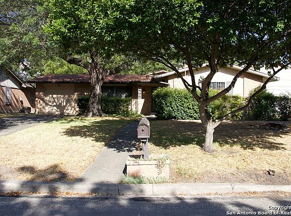 2nd image of 502 Elkhorn Dr