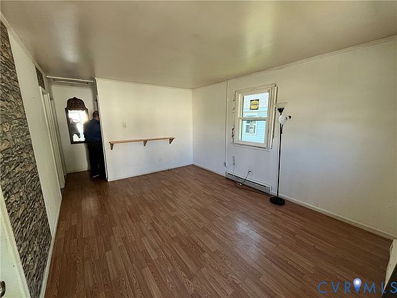 5th image of 749 Mount Airy St