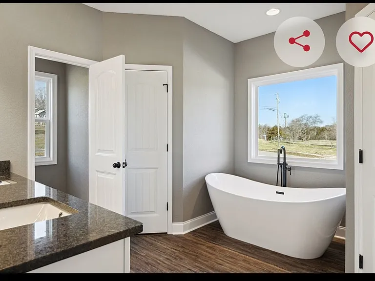 304 Parkview Dr — Photo 3