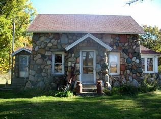 6257 Grand River Rd, Bancroft, MI 48414