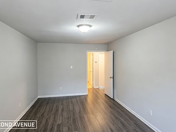 2nd image of 6323 Oakham St