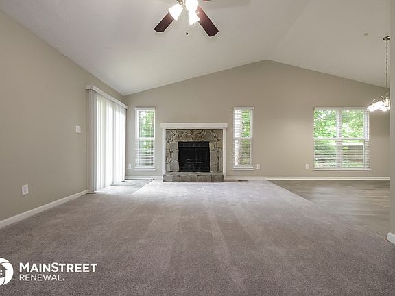 4th image of 7876 Sugarland Dr