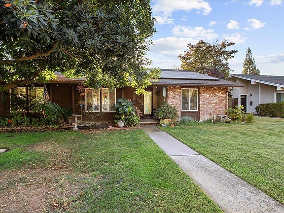 3rd image of 6939 Shiloh Pl