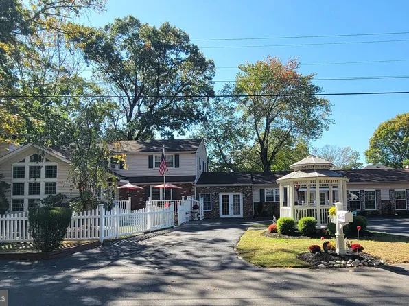 111 McKee Rd, Gibbsboro, NJ 08026