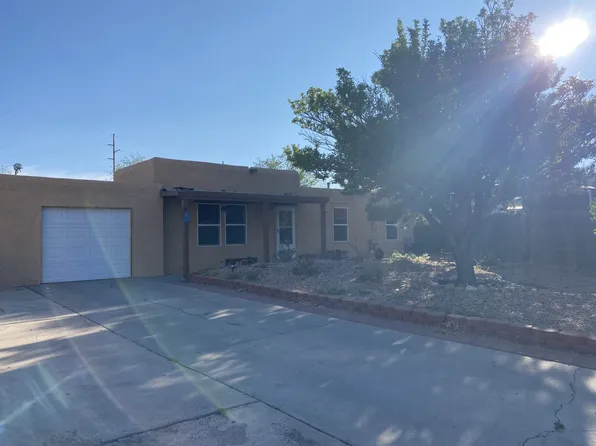 1119 Vuelta De Las Acequias, Santa Fe, NM 87507