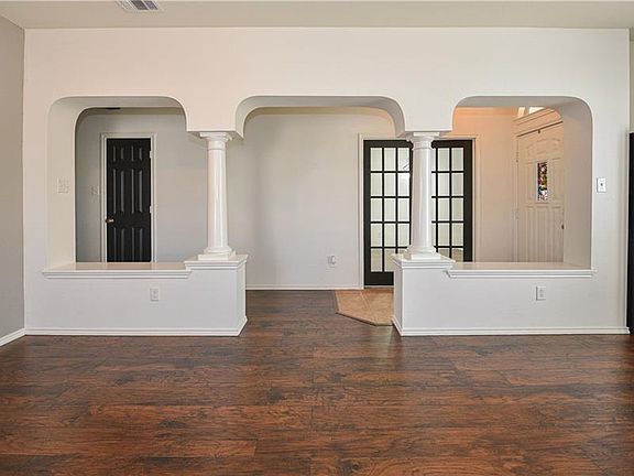 5th image of 6201 Emilie Ln