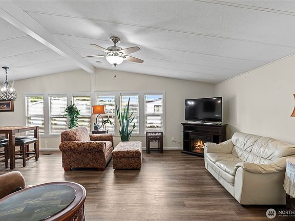 3rd image of 1427 100th Street SW #145