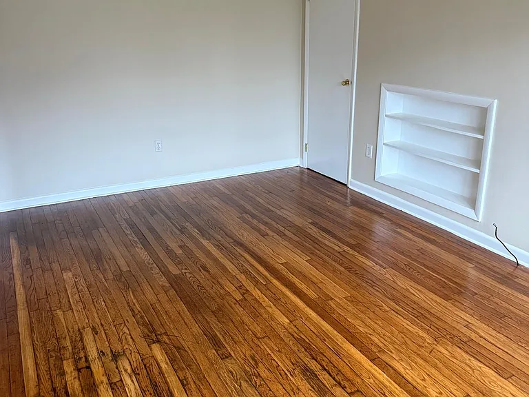 10 Dresser St #2 — Photo 7