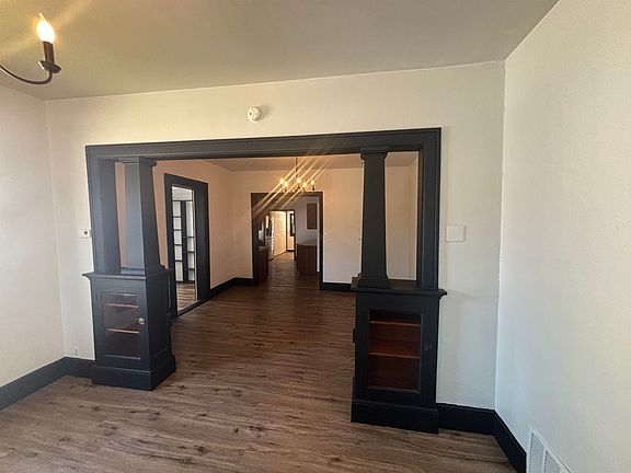 5th image of 608 N Catherine St