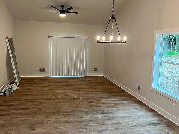 4th image of 2447 Waterford Pointe Dr