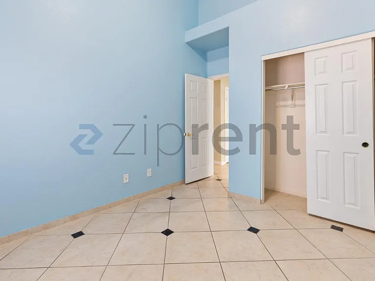 1158 Mirage Lake St — Photo 19