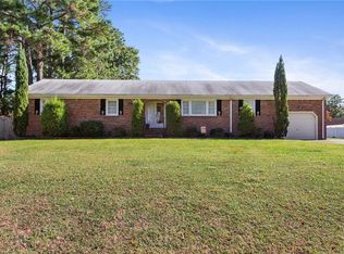 821 Nottingham Rd, Portsmouth, VA 23701