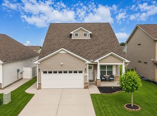 1911 Albarado Trl, Murfreesboro, TN 37128